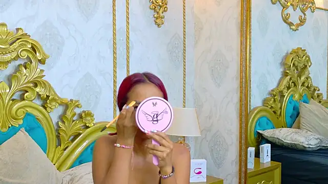 LucyLeah online show from March 3, 12:22 pm