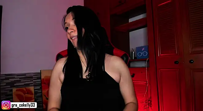 Snapshot of gracekelly12 chatting on December 5, 12:52 am gracekelly12 online show from December 5, 12:52 am