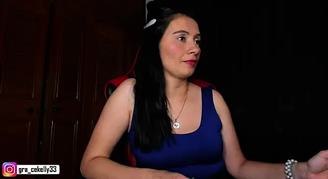 Snapshot of gracekelly12 chatting on December 19, 10:00 pm gracekelly12 online show from December 19, 10:00 pm