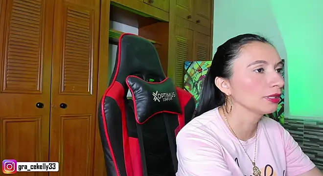 Snapshot of gracekelly12 chatting on January 27, 6:41 pm gracekelly12 online show from January 27, 6:41 pm