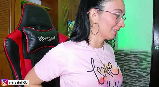 Snapshot of gracekelly12 chatting on January 27, 9:44 pm gracekelly12 online show from January 27, 9:44 pm