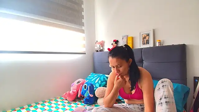 Snapshot of gracekelly12 chatting on October 6, 3:31 pm gracekelly12 online show from October 6, 3:31 pm