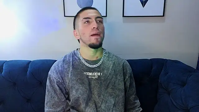 Snapshot of King_Dante_ chatting on September 10, 12:38 pm King Dante online show from September 10, 12:38 pm