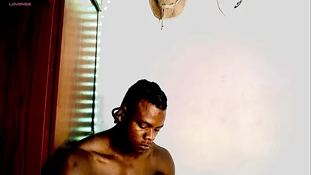 JoshLoganx online show from March 7, 4:37 pm