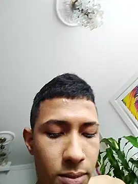 anderfox9 online show from April 18, 9:59 pm