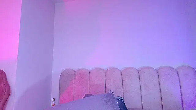 Snapshot of mia_stanfort chatting on January 7, 7:16 pm mia stanfort online show from January 7, 7:16 pm