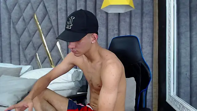 JakeMoxley online show from March 19, 6:44 pm