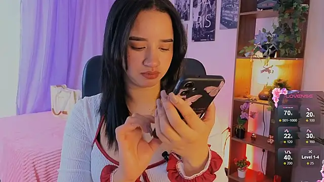 emilyrouxe online show from October 17, 4:20 pm