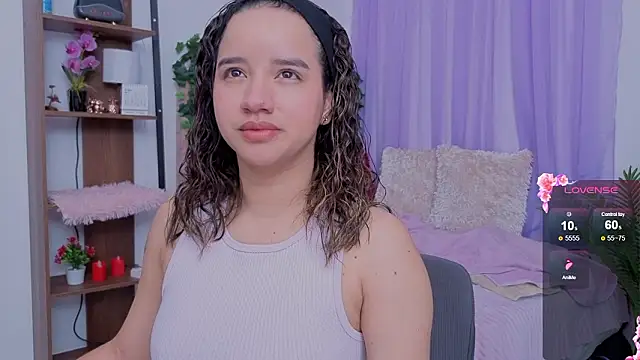 emilyrouxe online show from February 28, 1:45 pm