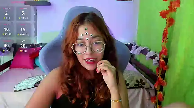 Snapshot of _Moon_Johnson chatting on February 11, 2:46 am Moon Johnson online show from February 11, 2:46 am