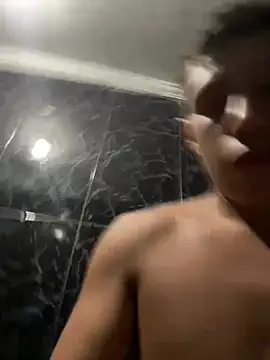 Snapshot of kauanzinhoofc chatting on February 17, 10:25 pm kauanzinhoofc online show from February 17, 10:25 pm