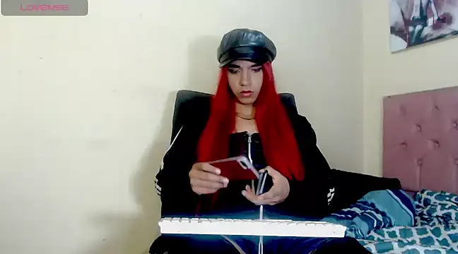 Snapshot of Angiee_Ts chatting on March 6, 3:45 pm Angiee Ts online show from March 6, 3:45 pm