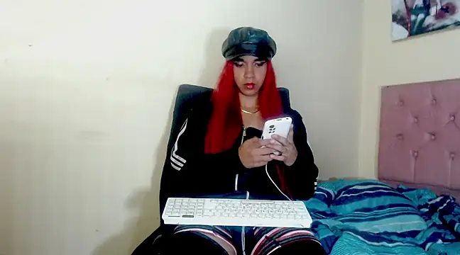 Snapshot of Angiee_Ts chatting on March 16, 3:47 am Angiee Ts online show from March 16, 3:47 am