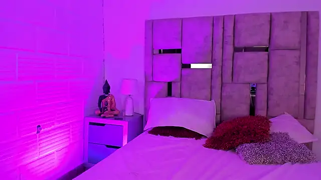 EmmaBecket2 online show from November 8, 4:12 am