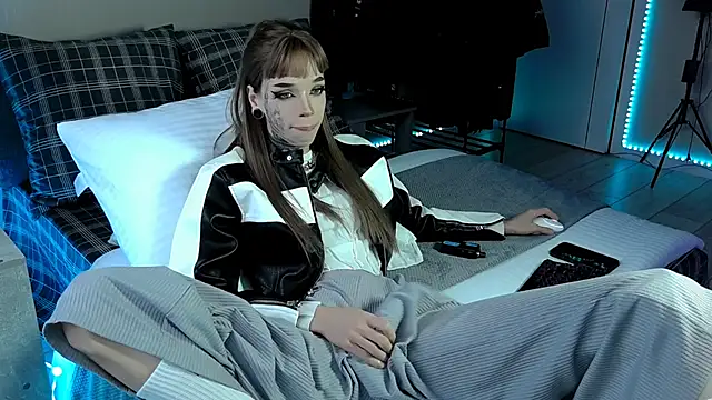 Snapshot of Tanya_M chatting on December 29, 12:12 pm Tanya M online show from December 29, 12:12 pm