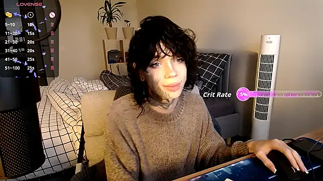 Snapshot of Tanya_M chatting on October 13, 8:36 am Tanya M online show from October 13, 8:36 am