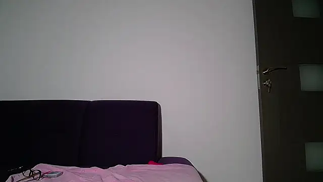 Snapshot of Julianna68 chatting on October 30, 1:34 pm Julianna68 online show from October 30, 1:34 pm