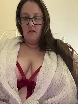 Snapshot of Foxy_Evie40XO chatting on December 11, 7:36 pm Foxy Evie40XO online show from December 11, 7:36 pm