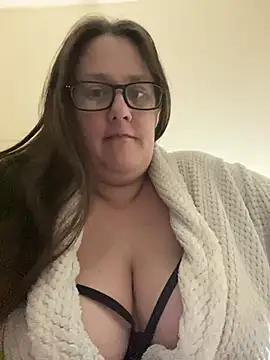 Snapshot of Foxy_Evie40XO chatting on December 14, 5:36 pm Foxy Evie40XO online show from December 14, 5:36 pm