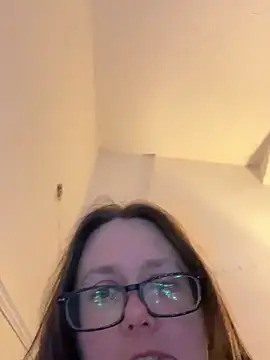 Snapshot of Foxy_Evie40XO chatting on December 15, 11:53 pm Foxy Evie40XO online show from December 15, 11:53 pm