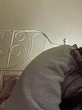 Snapshot of Foxy_Evie40XO chatting on January 14, 7:32 pm Foxy Evie40XO online show from January 14, 7:32 pm