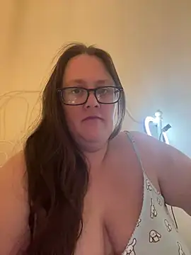 Snapshot of Foxy_Evie40XO chatting on February 12, 7:56 pm Foxy Evie40XO online show from February 12, 7:56 pm