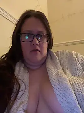 Snapshot of Foxy_Evie40XO chatting on February 27, 6:18 am Foxy Evie40XO online show from February 27, 6:18 am