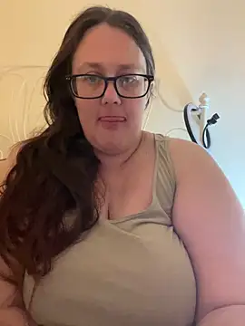 Snapshot of Foxy_Evie40XO chatting on March 3, 11:44 am Foxy Evie40XO online show from March 3, 11:44 am