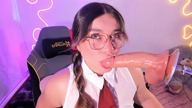 Isa belaa online show from March 22, 4:43 pm