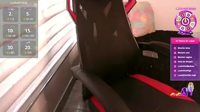 EmberEyes 999 online show from December 3, 7:45 pm