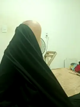 alexandre12115 online show from April 20, 2:09 pm