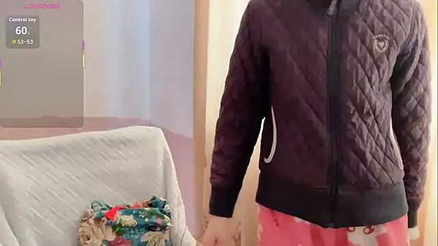 Linda-LL online show from February 21, 3:40 am