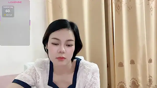 Linda-LL online show from June 5, 1:06 pm