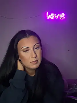 Snapshot of SweNatasha chatting on December 11, 9:12 pm SweNatasha online show from December 11, 9:12 pm