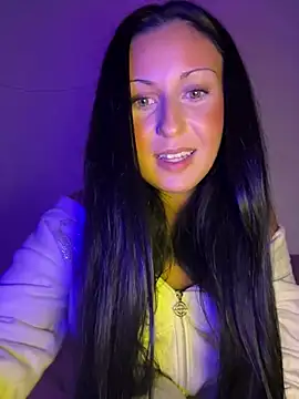 Snapshot of SweNatasha chatting on January 23, 10:22 pm SweNatasha online show from January 23, 10:22 pm