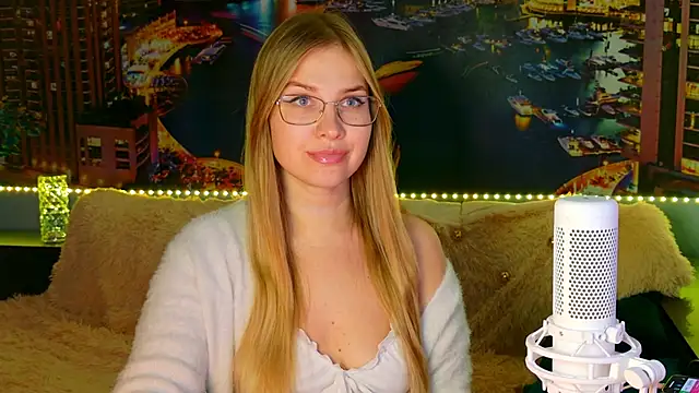 pusyavykusya online show from December 12, 1:39 pm