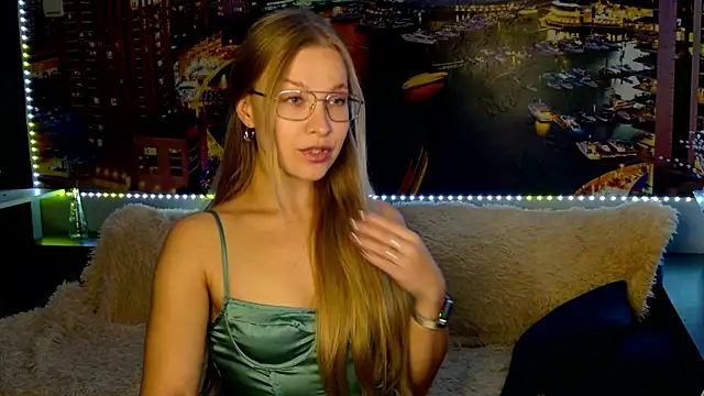 pusyavykusya online show from October 12, 7:13 pm