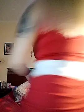 Snapshot of DesireSatler chatting on October 17, 4:04 am DesireSatler online show from October 17, 4:04 am