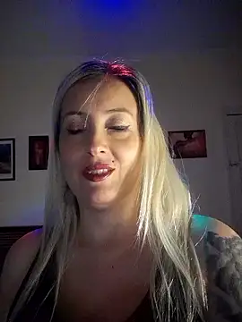 Snapshot of DesireSatler chatting on November 21, 3:16 am DesireSatler online show from November 21, 3:16 am