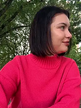 Snapshot of KikiWatson chatting on September 11, 6:24 am KikiWatson online show from September 11, 6:24 am