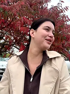 Snapshot of KikiWatson chatting on October 19, 11:11 am KikiWatson online show from October 19, 11:11 am