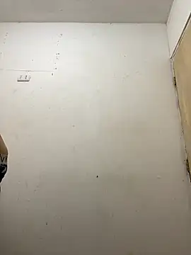 LatinBoysxxx online show from April 14, 8:15 pm