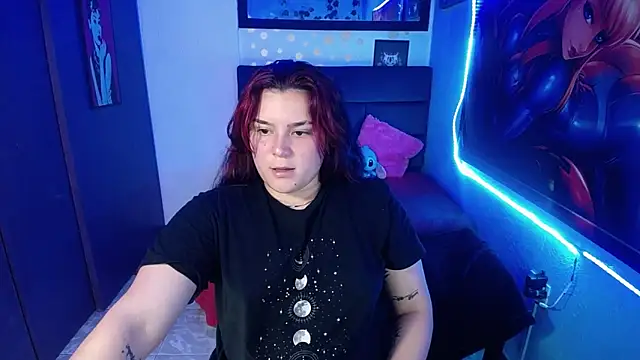 Snapshot of Nika_1_ chatting on December 2, 10:01 pm Nika 1 online show from December 2, 10:01 pm