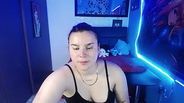 Snapshot of Nika_1_ chatting on December 12, 1:53 am Nika 1 online show from December 12, 1:53 am