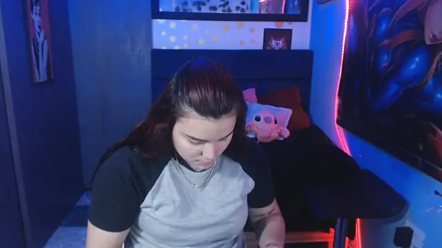 Snapshot of Nika_1_ chatting on January 10, 12:59 am Nika 1 online show from January 10, 12:59 am