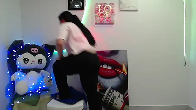 Snapshot of Nika_1_ chatting on March 13, 10:54 pm Nika 1 online show from March 13, 10:54 pm