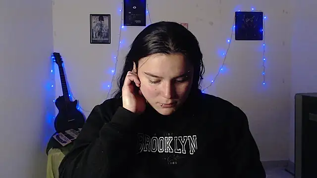 Snapshot of Nika_1_ chatting on September 13, 8:52 pm Nika 1 online show from September 13, 8:52 pm