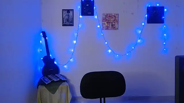 Snapshot of Nika_1_ chatting on September 14, 8:08 pm Nika 1 online show from September 14, 8:08 pm