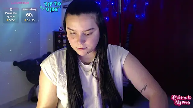 Snapshot of Nika_1_ chatting on October 23, 7:34 pm Nika 1 online show from October 23, 7:34 pm