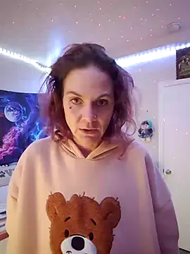 Snapshot of thatonespicychick chatting on January 7, 3:03 am thatonespicychick online show from January 7, 3:03 am